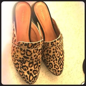 Halogen 9M Leopard Print flats.